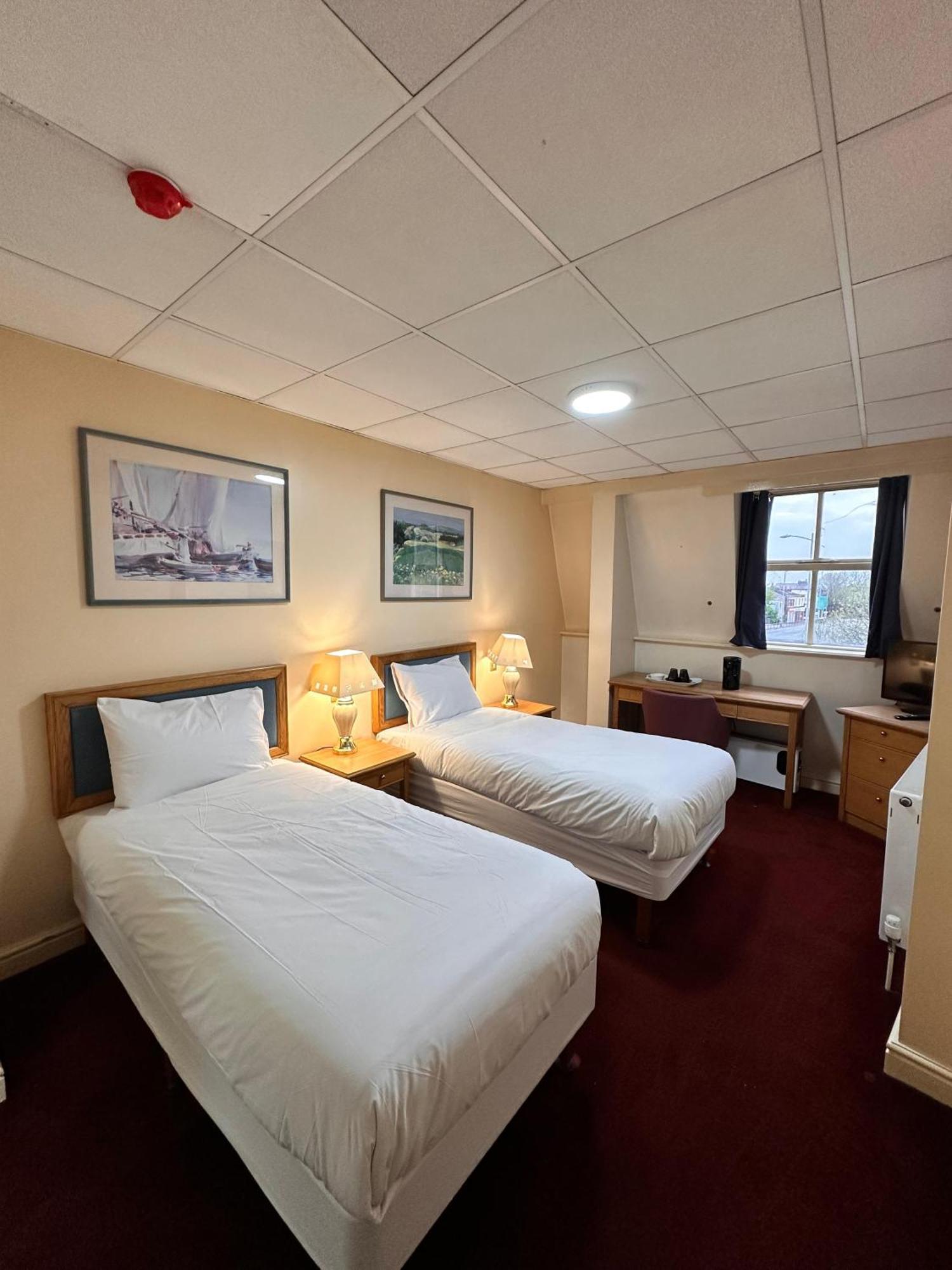 Throstles Nest Hotel Liverpool Dış mekan fotoğraf